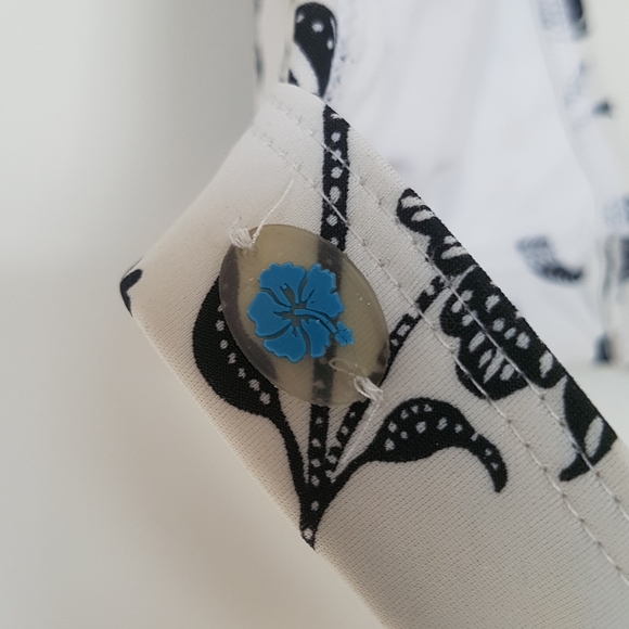 [AQUA ROSE] Floral Bikini Top - Picture 9 of 12